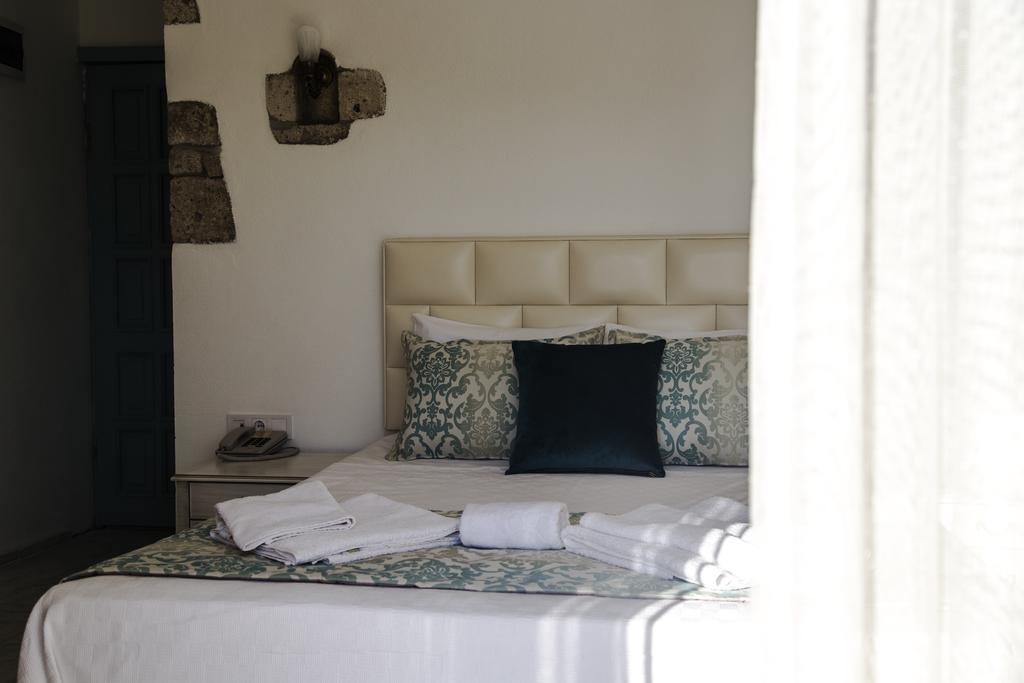Alacati Sardunya Hotel Esterno foto